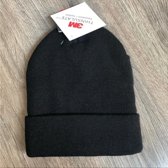 Men’s Tek Gear hats. - Picture 2 of 3